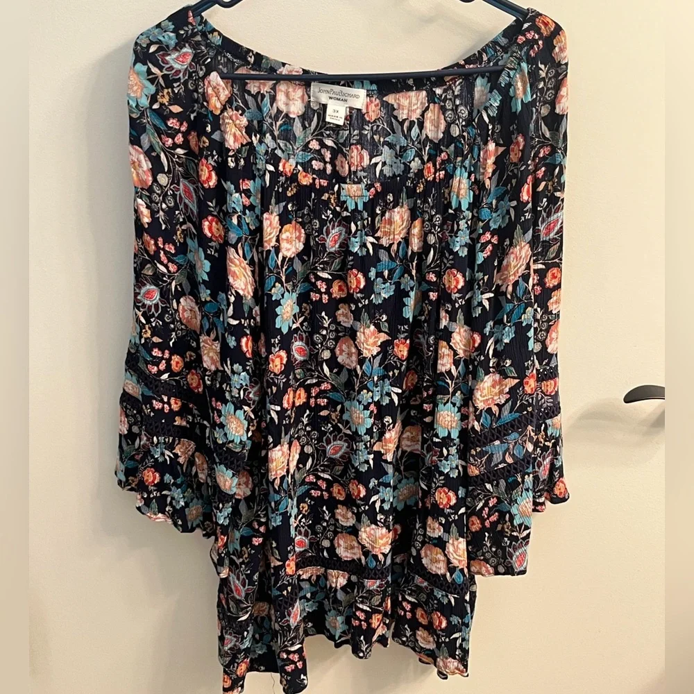 Floral Print blouse